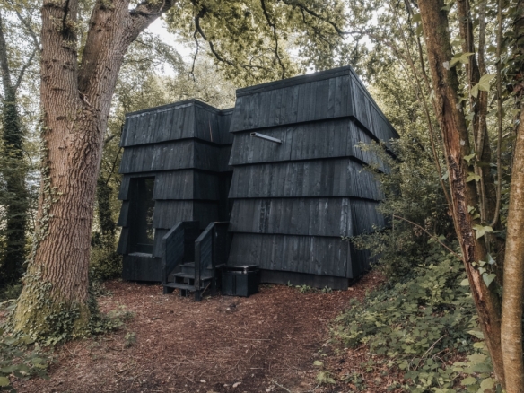 Architects.Holiday – Bather’s Cabin
