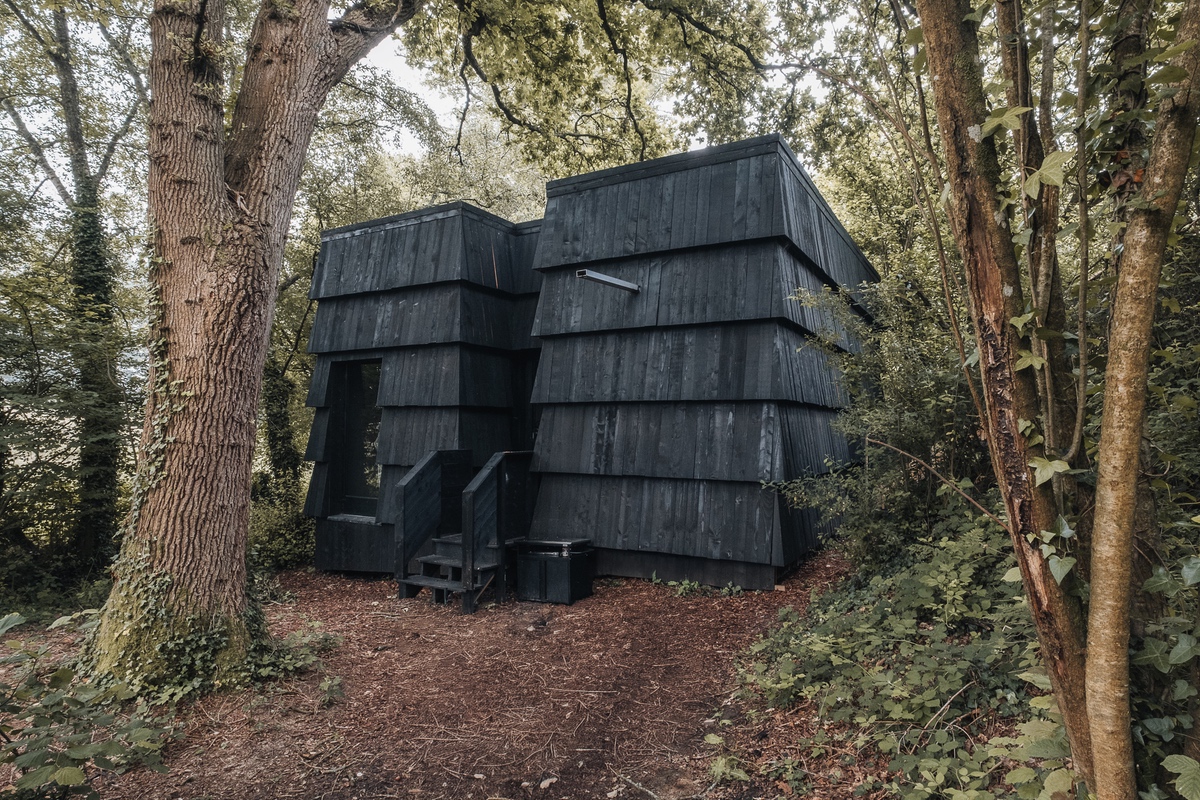 Architects.Holiday – Bather’s Cabin