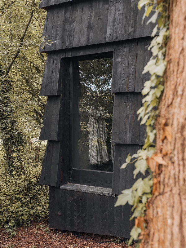 Architects.Holiday – Bather’s Cabin