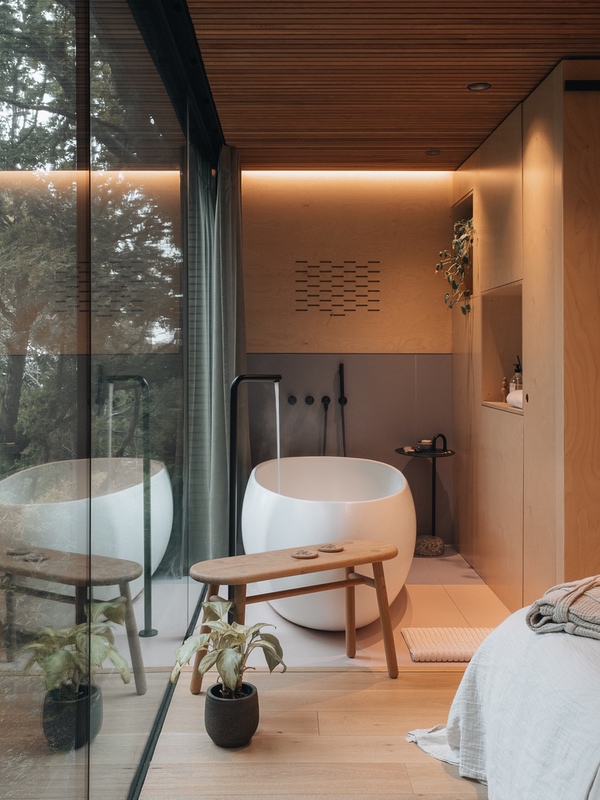 Looking Glass Lodge