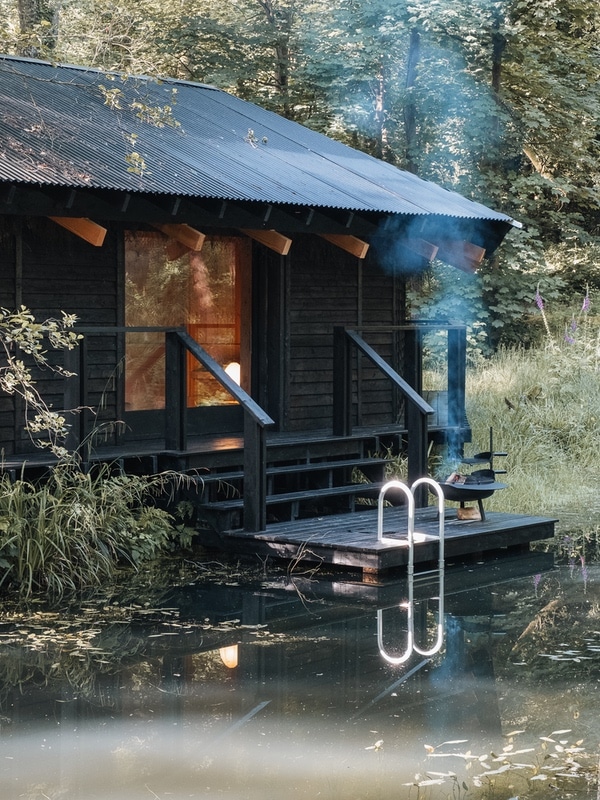 Architects.Holiday – Yogi’s Cabin